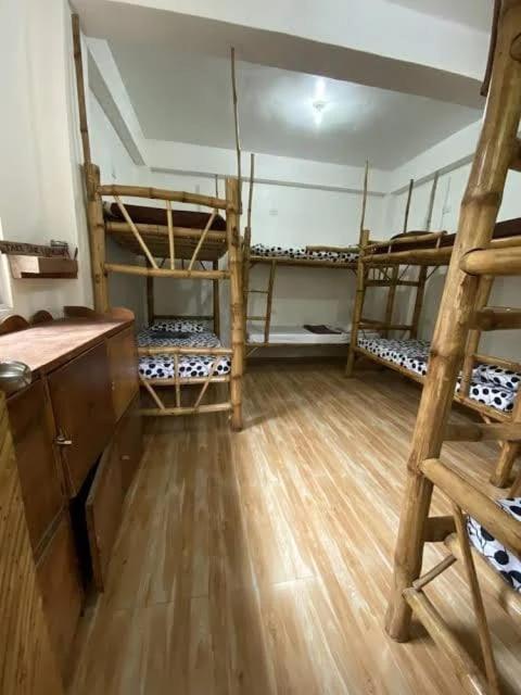 Georgia'S Neverland Hostel لوغون المظهر الخارجي الصورة
